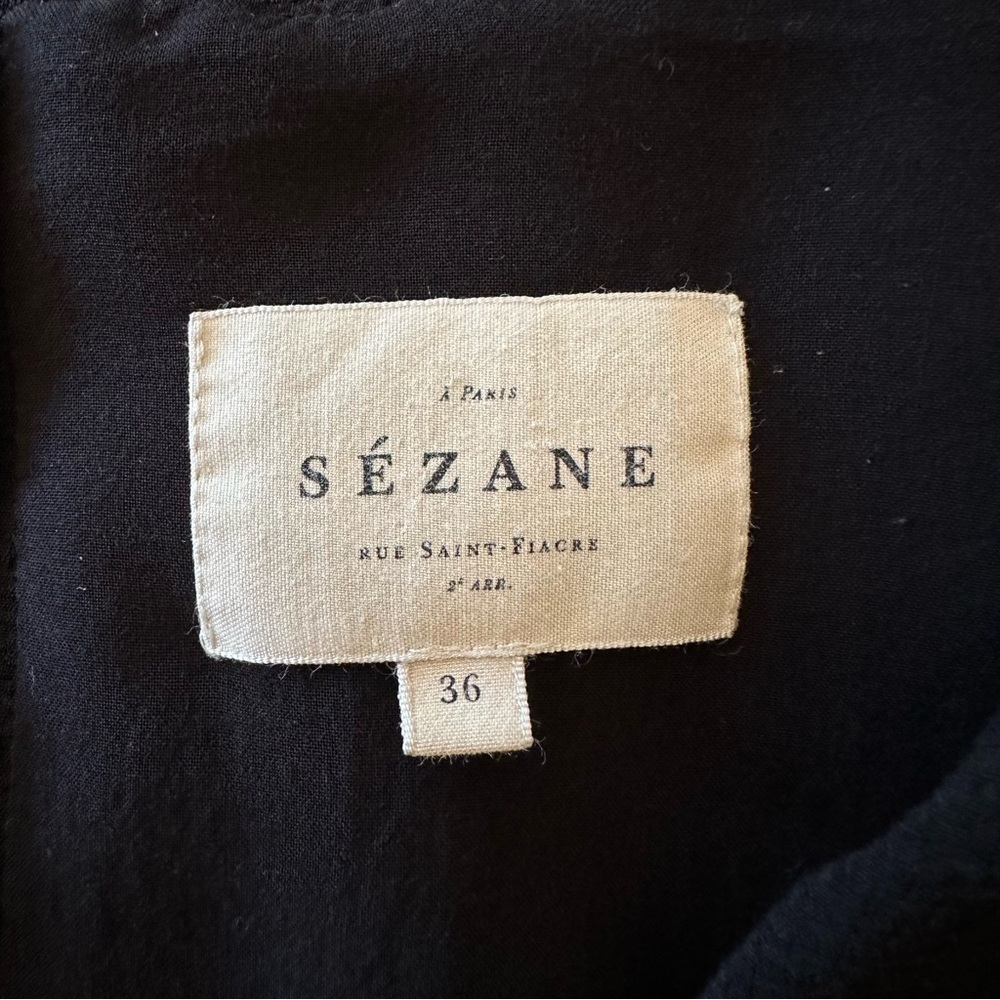 sezane Gilly wide a-line v-neck 3/4 sleeves button back lined black Mini Dress. - Picture 7 of 10